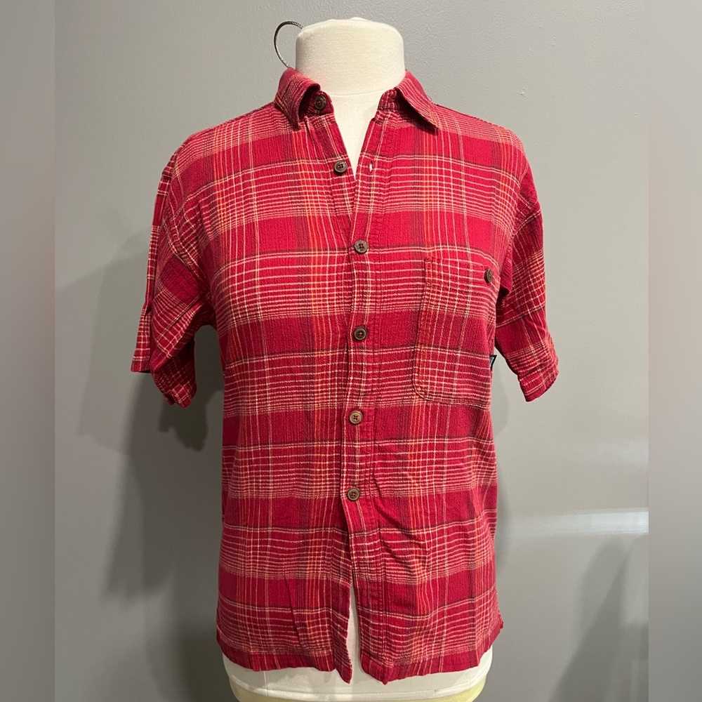 Patagonia organic cotton plaid button up shirt